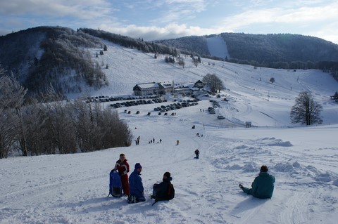 location chalet ski rouge gazon